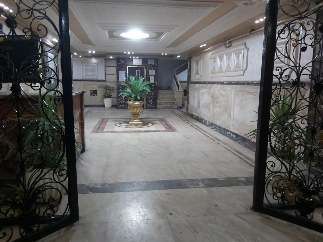 Apartment علي البحر مباشرة بجليم